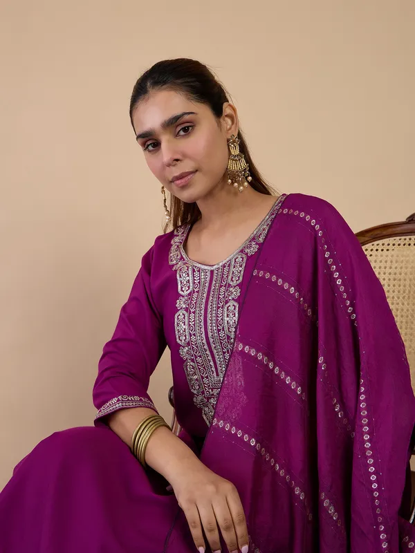 Purple_Women's_Traditional_Embroidered_Kurta_Pant_Set_with_Silk_Dupatta_|_Women's_Ethnic_Wear