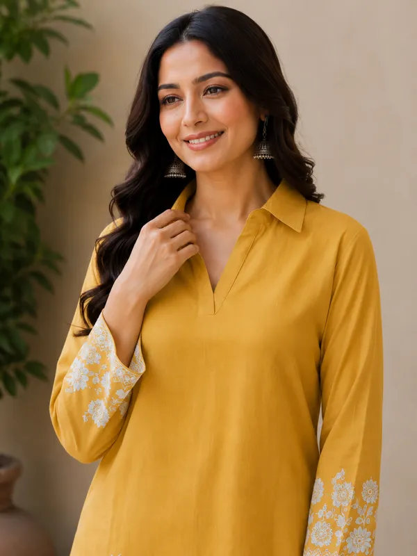 Yellow_Cotton_Jacquard_Co-Ord_Set_for_Women_|_Premium_Short_Kurti_with_Pant