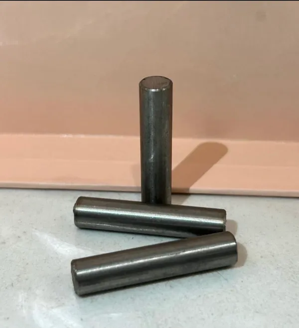 Hardened_Steel_Studs_(Set_Of_3)