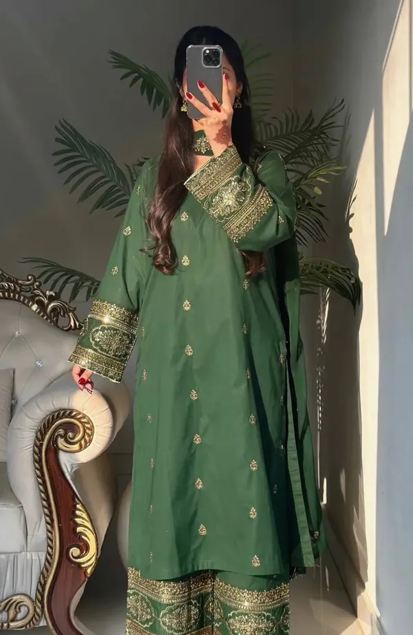 Dark_Green_Crepe_Silk_Sequin_Pant_Set_For_Women