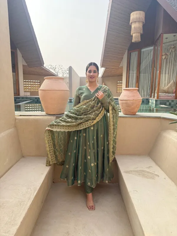 Green_Moss_Fendi_Sequin_Embroidered_Anarkali_Suit_For_Women