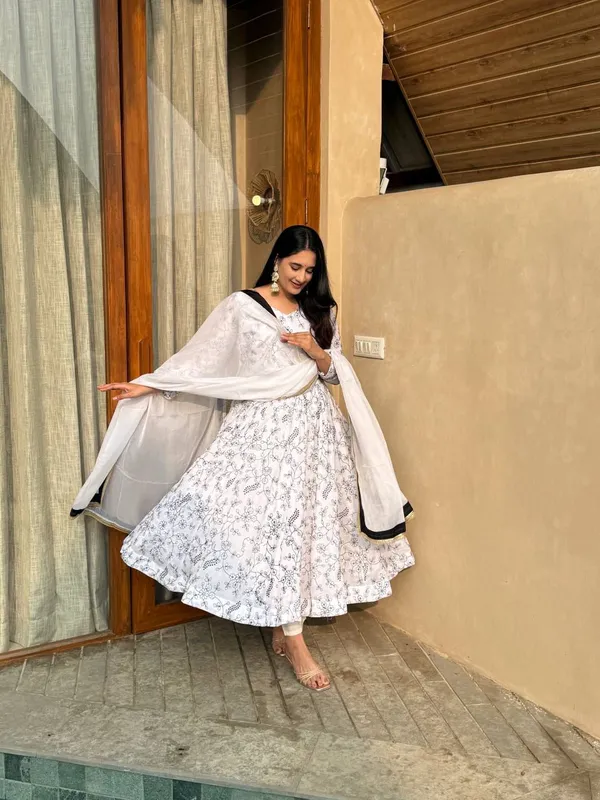 White_Vichitra_Silk_Sequin_Embroidered_Anarkali_Suit_For_Women