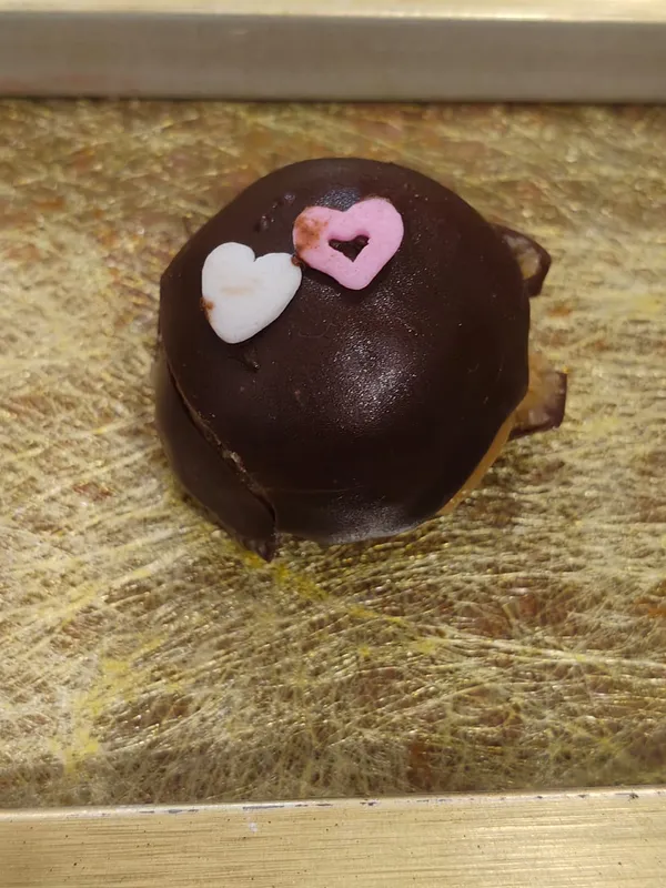 Coconut_Truffles_Gift_Box_Set_Of_6