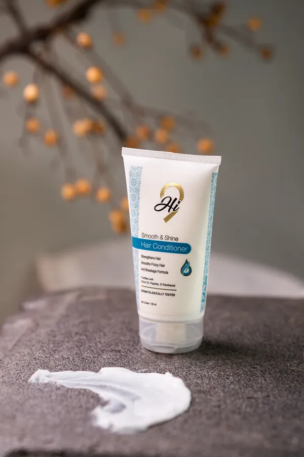 Smooth_And_Shine_Hair_Conditioner_With_Olive_Oil_Peptide_And_D-Panthenol
