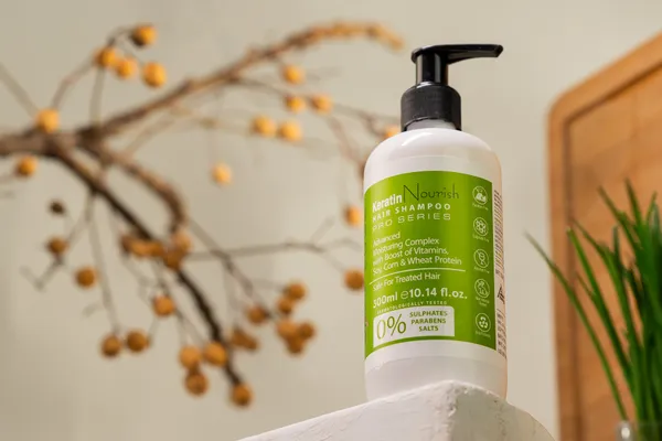 Keratin_Nourish_Hair_Shampoo_Pro_Series_With_Soy_Wheat_And_Corn_Protein