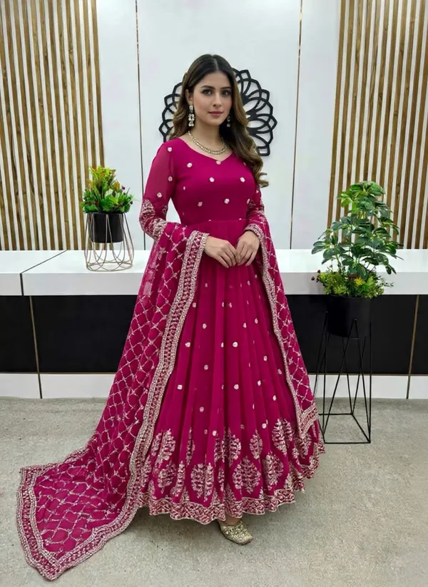 Magenta_Embroidered_Anarkali_Suit_Set_With_Dupatta