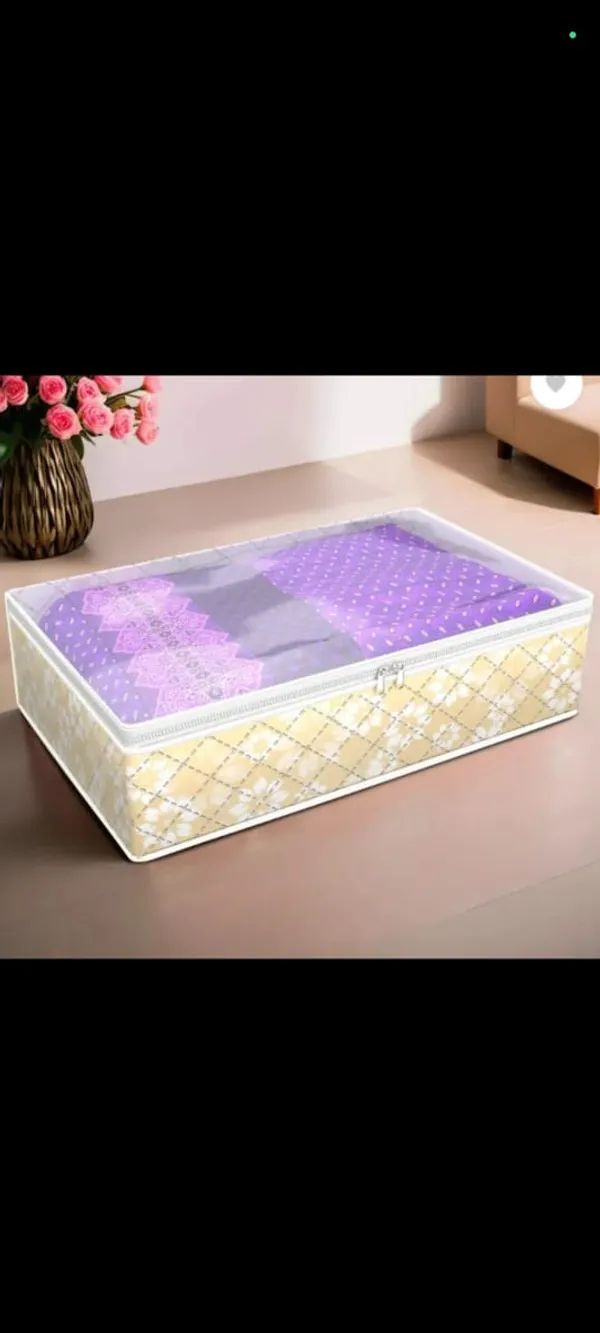 Clear_Storage_Box_With_Transparent_Lid_Quilted_Pattern_Design