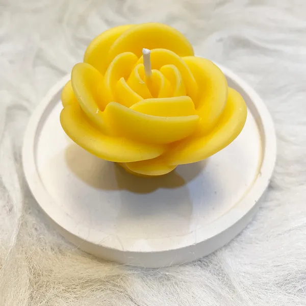 Yellow_Rose_Floating_Candle_Decorative_Wax_Flower_Candle_For_Home_Decor_Pack_Of_2