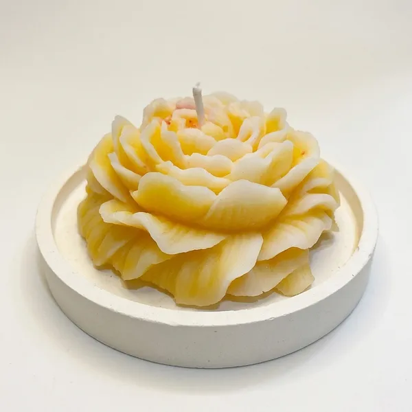 Decorative_Beeswax_Rose_Candle_(_SOYA_WAX_)