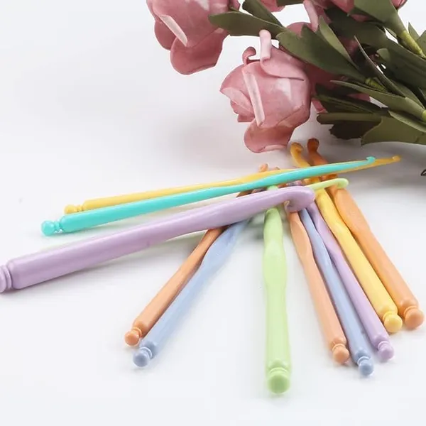Skinplus_12_Pcs_Lightweight_Crochet_Hooks_Ergonomic_Plastic_Crochet_Needles_Set_Diy_Yarn_Weaving_Tools_Knitting_Kit_For_Crochet_Loves_To_Make_Socks_Hat_Scarf_Bag_Cap