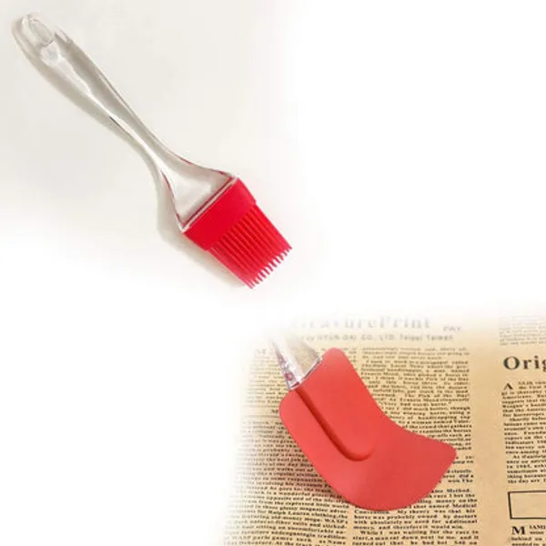 Spatula_And_Pastry_Brush_For_Cake_Mixer