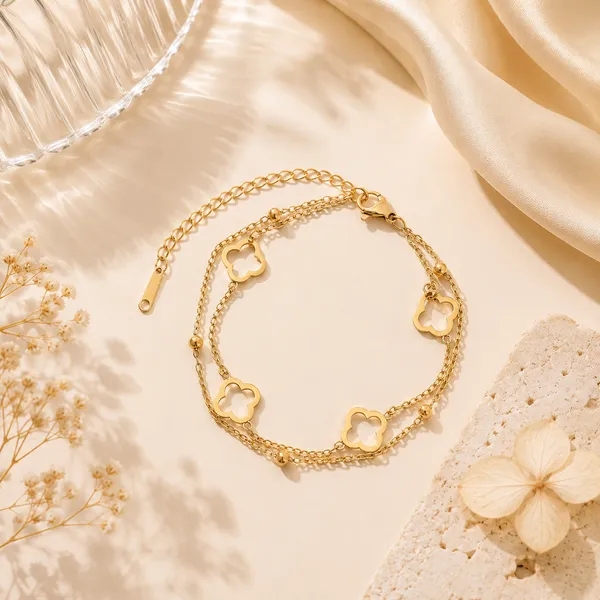 Golden_Clover_Charm__Bracelet_For_Women