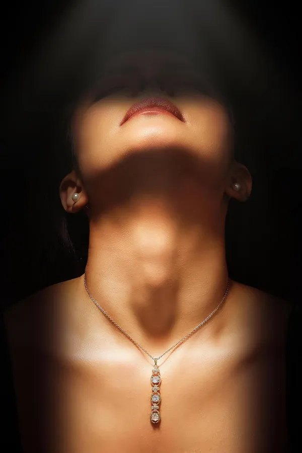 Drop_Stone_3_Layered_Necklace_For_Women
