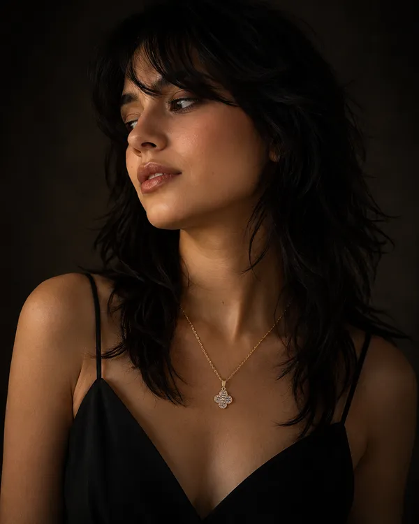 Crystal_Clover_Pendant