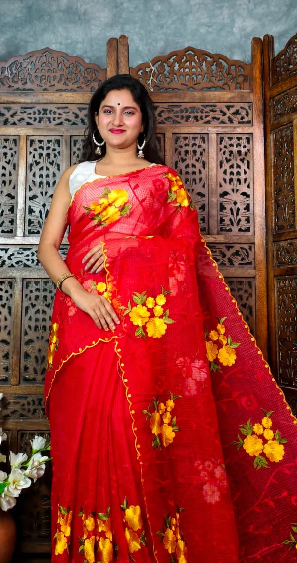 Red_Floral_Embroidered_Organza_Saree_for_Women