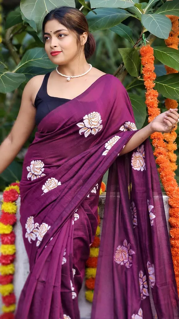 Purple_Floral_Print_Saree_with_Contrast_Blouse