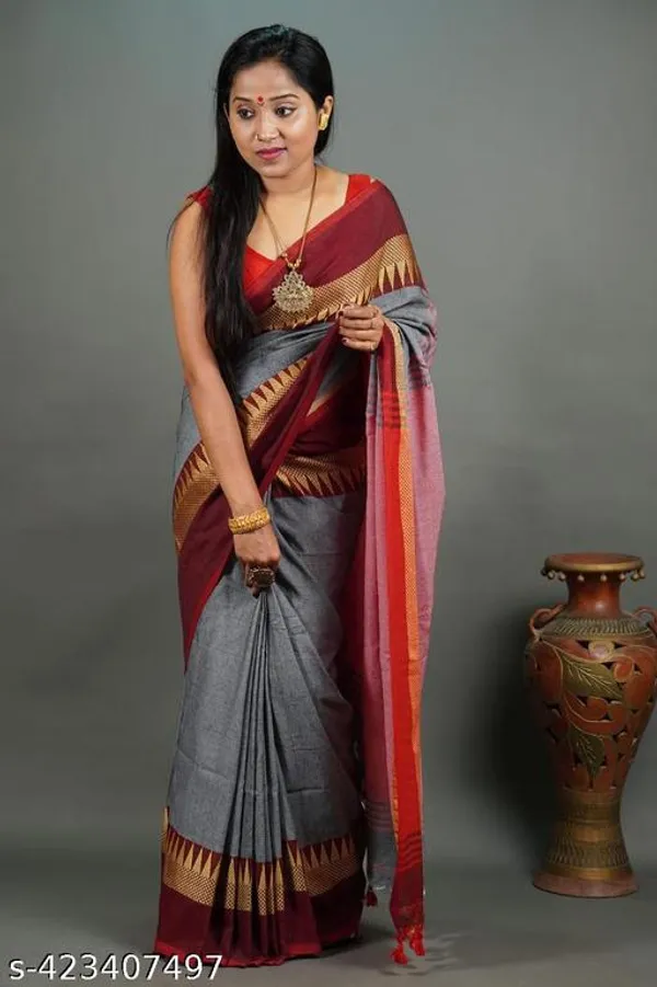 Grey_Red_Khadi_Cotton_Handloom_Saree_For_Women
