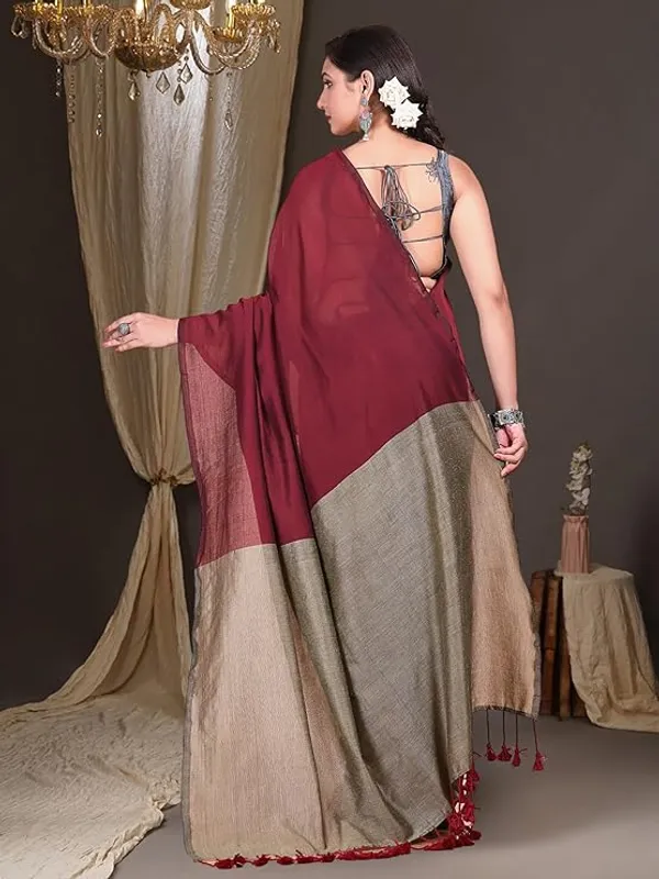 Maroon_Silk_Saree_With_Golden_Border_For_Women