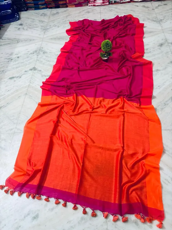 Red_And_Orange_Silk_Saree_With_Tassels