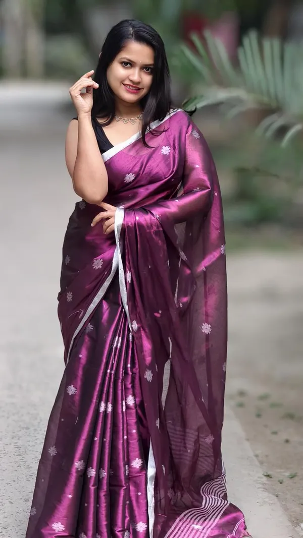 Purple_Silk_Floral_Print_Saree_With_White_Border