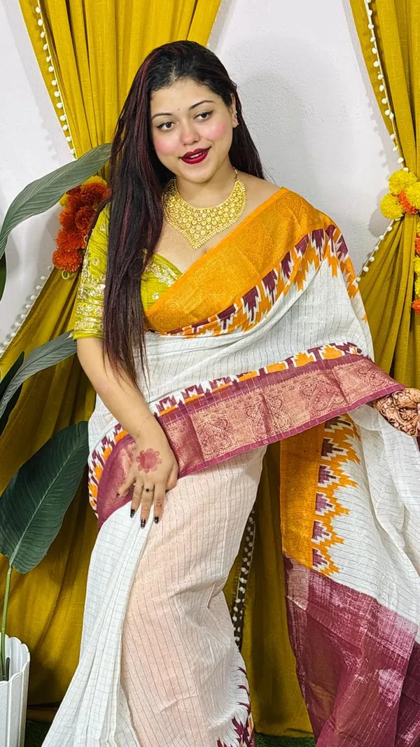 Off_White_Pochampally_Ikat_Silk_Saree_With_Maroon_Border