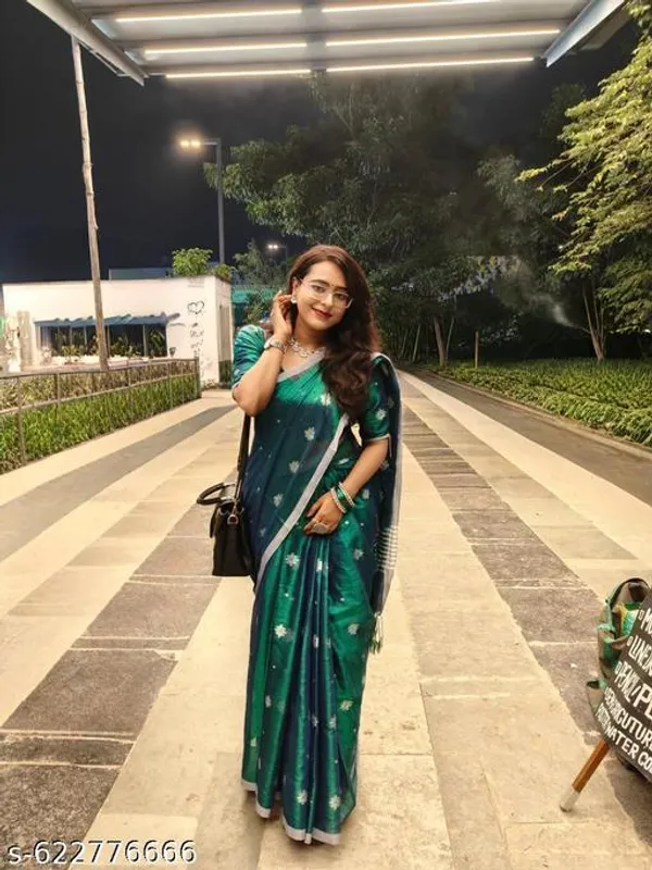 Green_Khadi_Cotton_Saree_For_Women
