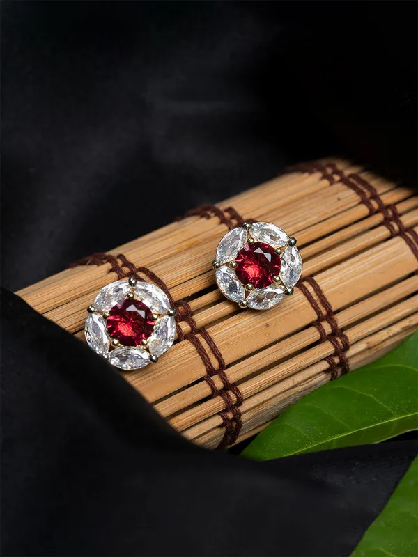 Red_&_White_Circular_Studs