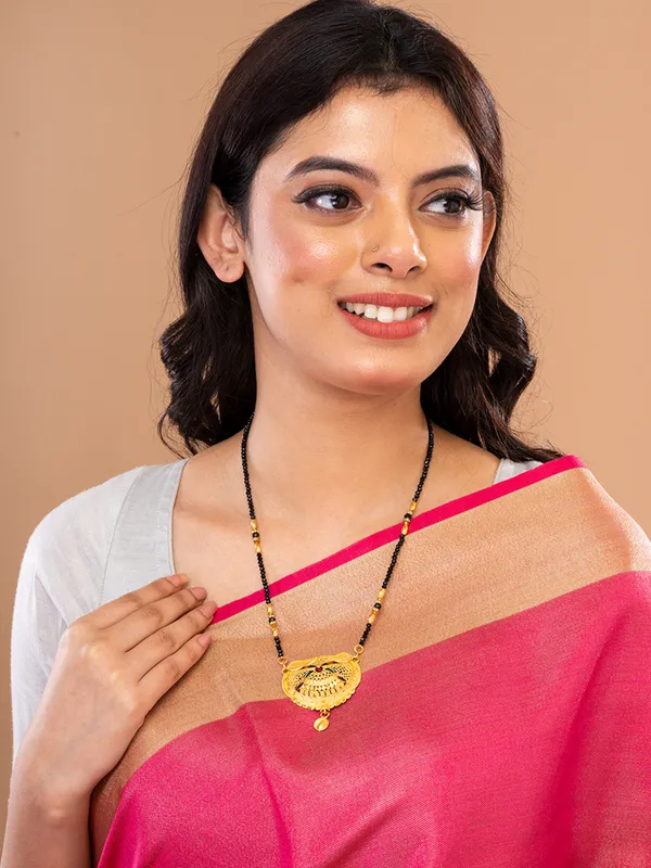 Black_&_Golden_Beads_pendant_Mangalsutra.