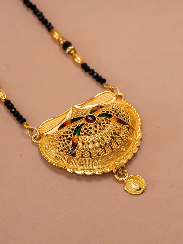 Black_&_Golden_Beads_pendant_Mangalsutra.