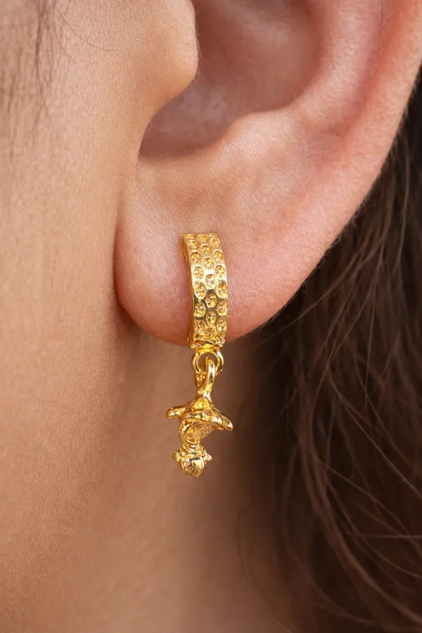 Gold_Tone_Stud_Earrings
