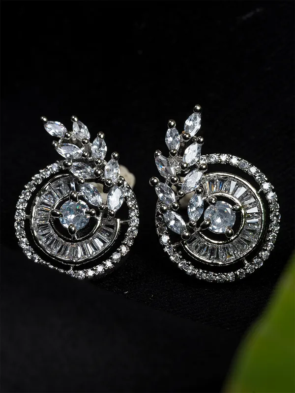 Silver_&_White_Circular_Studs