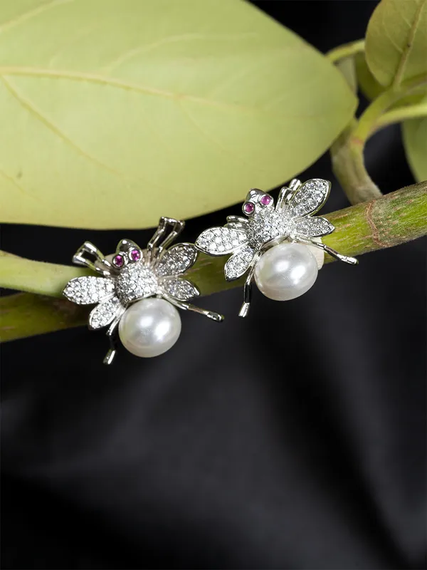 Silver_&_White_Contemporary_Studs