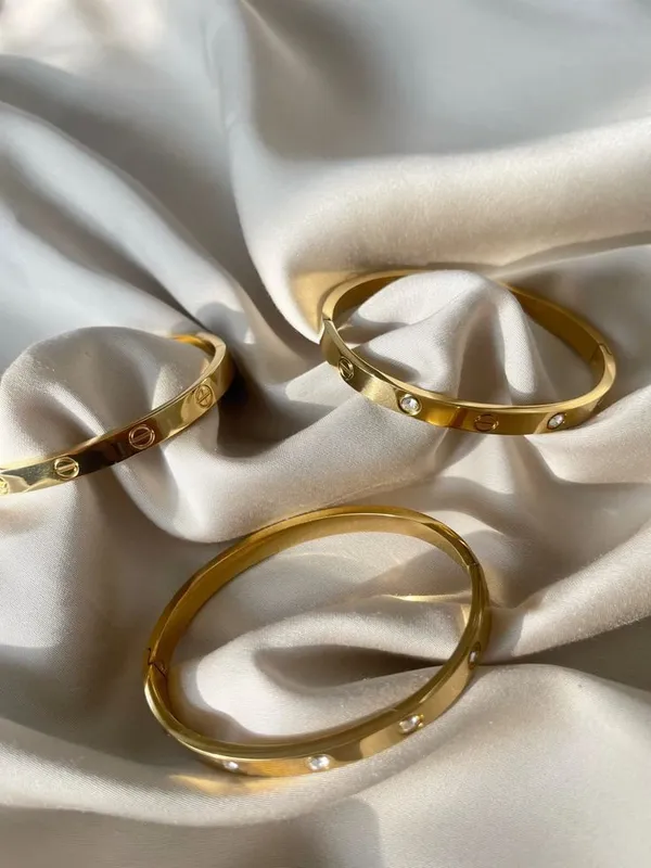 Classic_Screw_Baby_Bangle_Anti_Tarnish