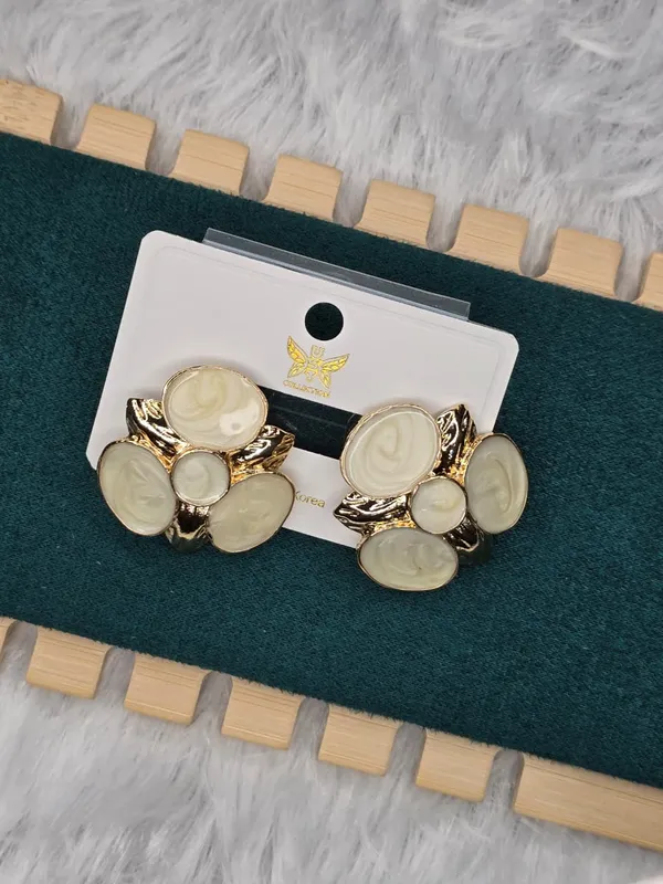 Off_White_earrings_