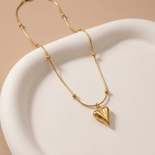 Golden_Heart_Necklace_Antitarnish