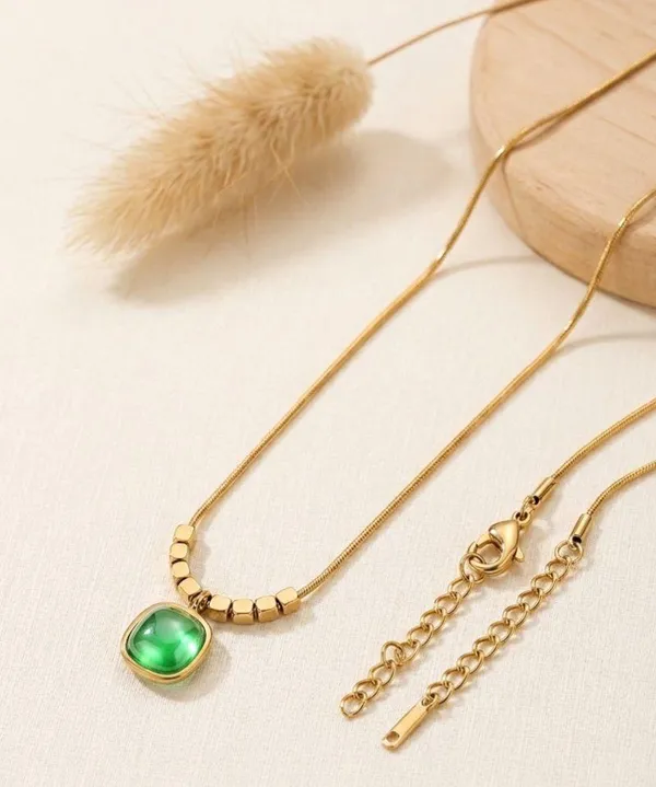 Gold_And_Green-_Anti_Tarnish_Necklace