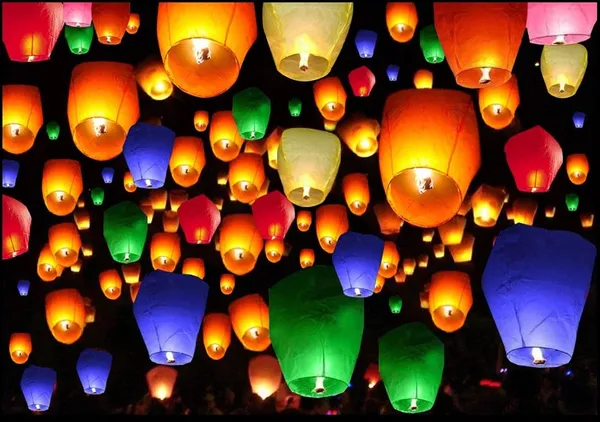 Paper_Colourful_Make_A_Wish_High_Flying_Sky_Lantern_Hot_Air_Balloon_With_Fuel_Wax_Candle_Set