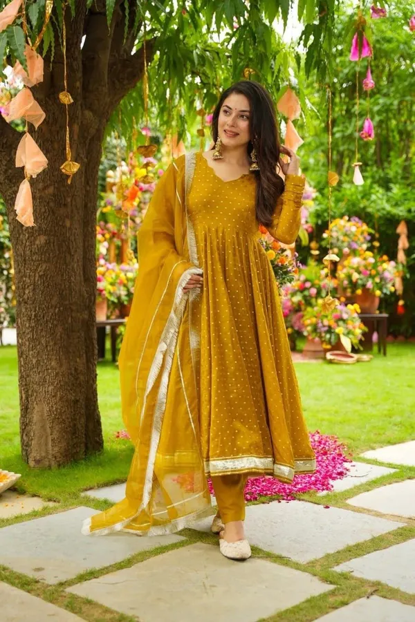 Yellow_Georgette_Anarkali_Suit_Set_For_Women