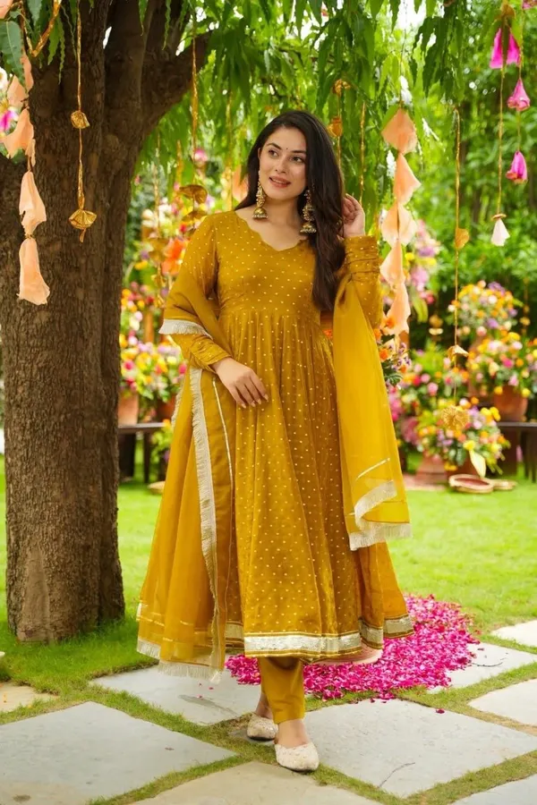 Yellow_Georgette_Anarkali_Suit_Set_For_Women