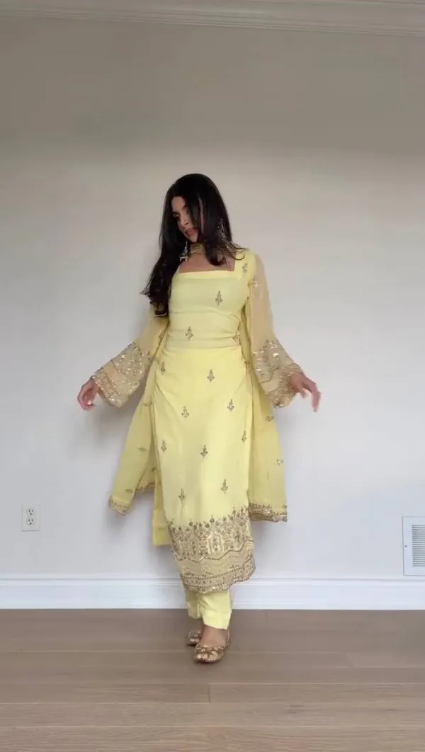Saba_suit