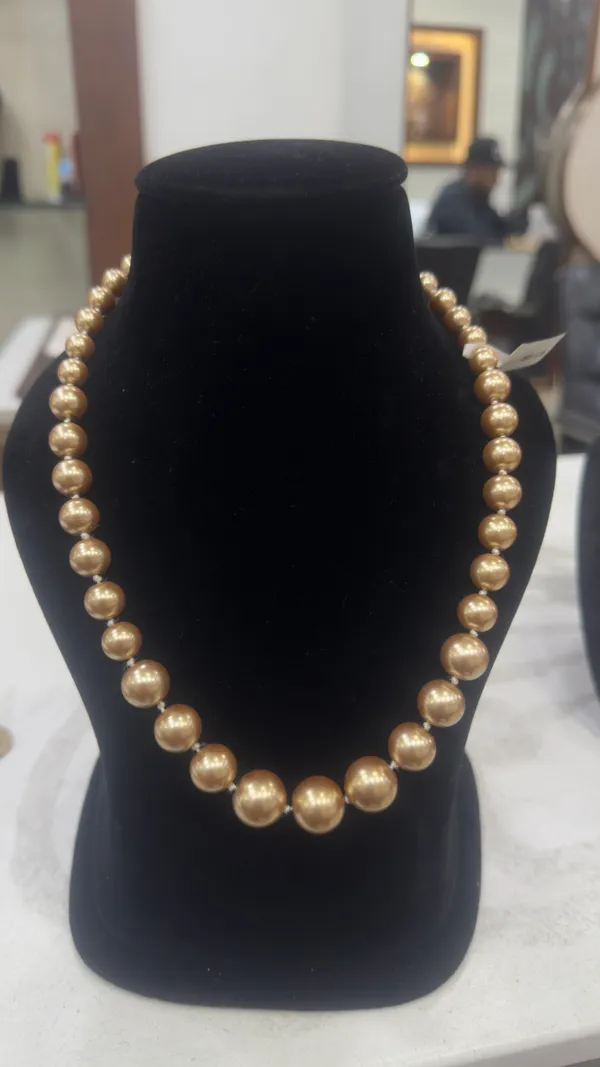 Brown_Glass_Pearl_Semi_Precious_Necklace_For_Women