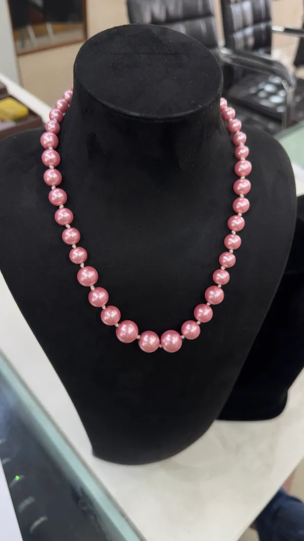 Metallic_Pink_Glass_Pearl_Semi_Precious_Necklace_For_Women