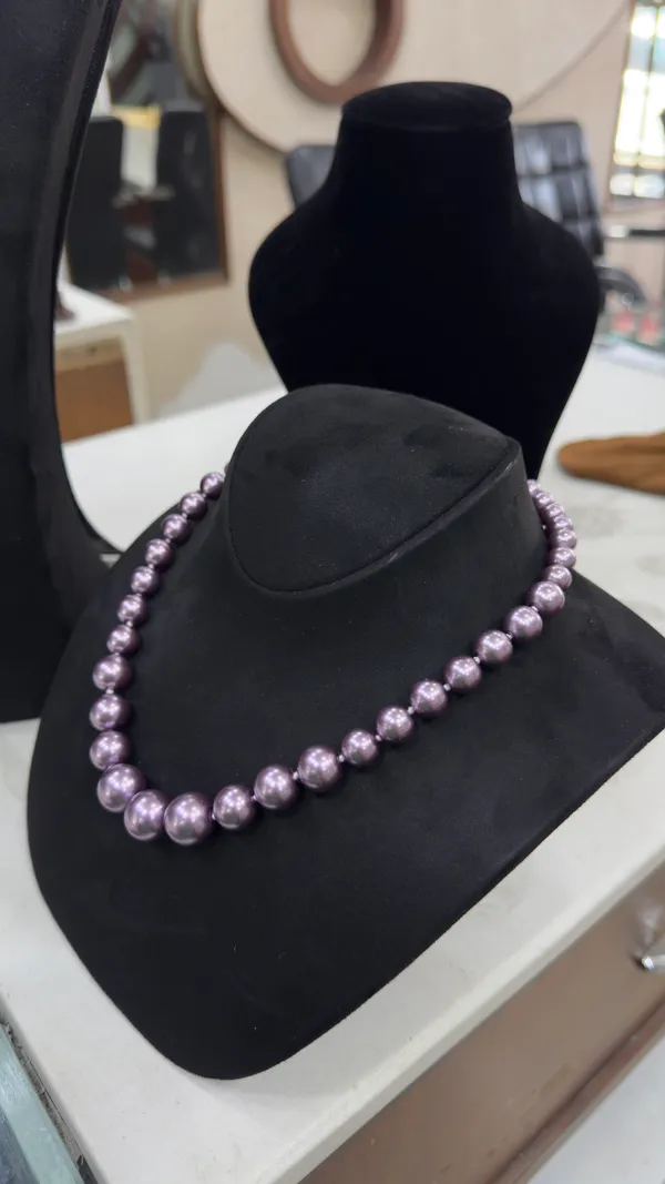 Metallic_Purple_Glass_Pearl_Semi_Precious_Necklace_For_Women
