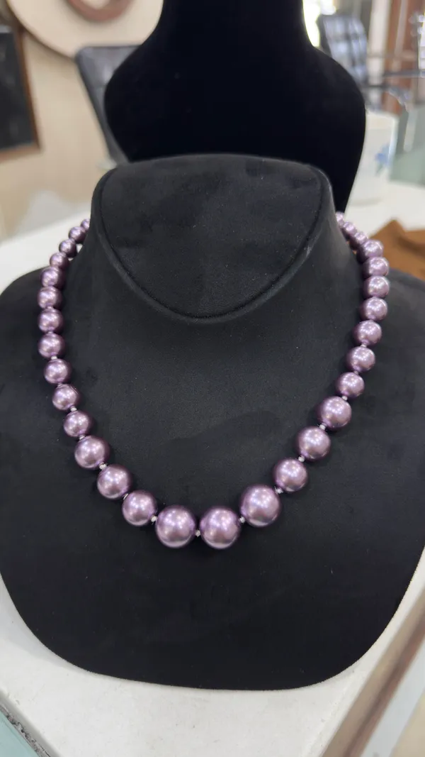 Metallic_Purple_Glass_Pearl_Semi_Precious_Necklace_For_Women