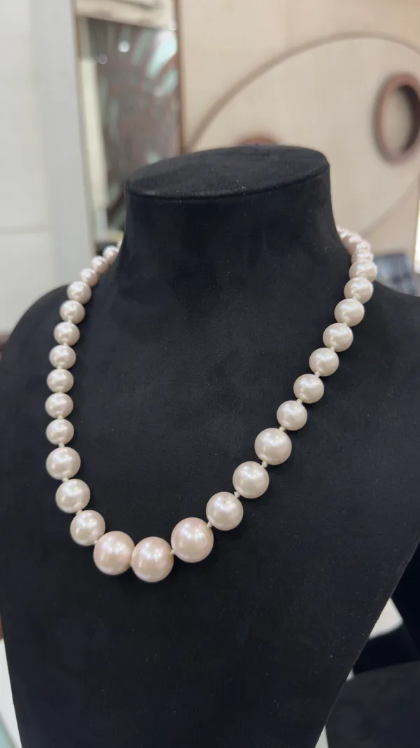Blush_Pink_Glass_Pearl_Semi_Precious_Necklace_For_Women