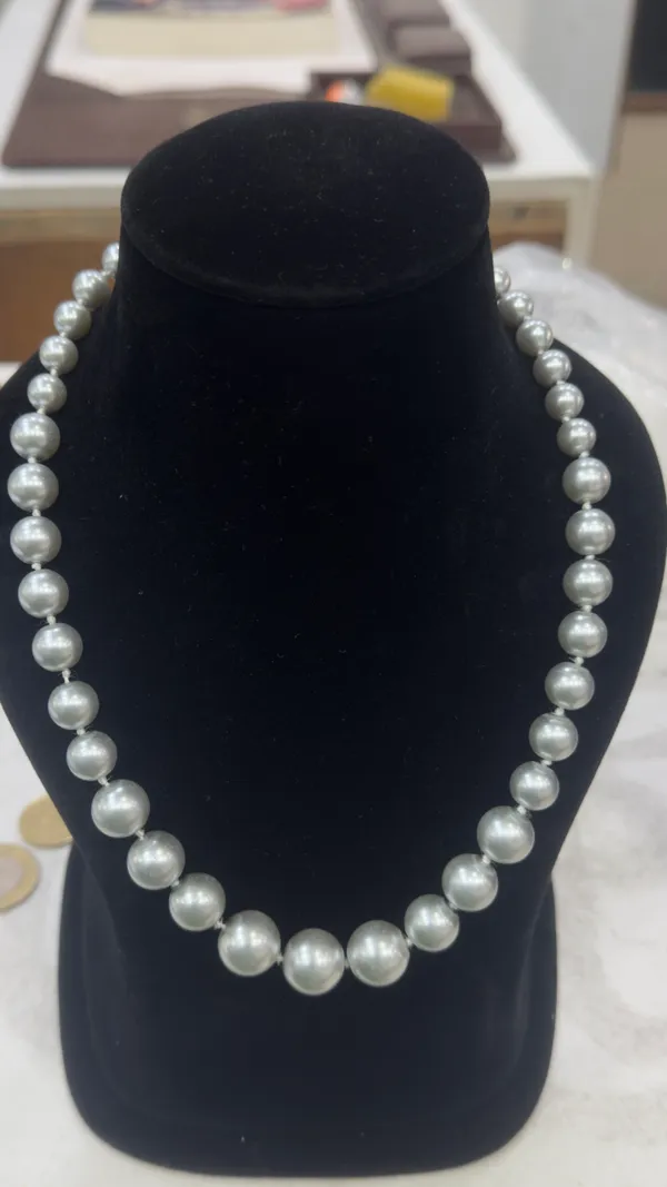 Silver_Grey_Glass_Pearl_Semi_Precious_Long_Necklace_For_Women