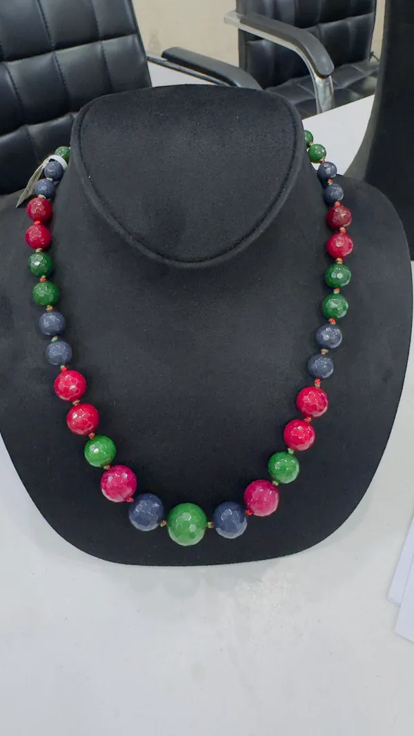 Emerald_Ruby_And_Grey_Onyx_Necklace_For_Women