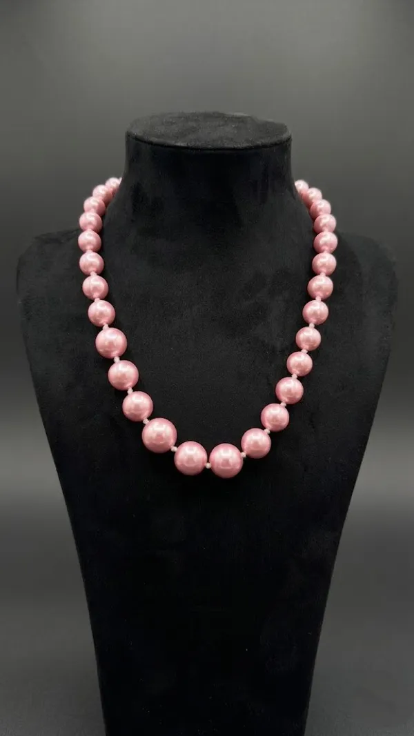 Metallic_Pink_Glass_Pearl_Semi_Precious_Necklace_For_Women