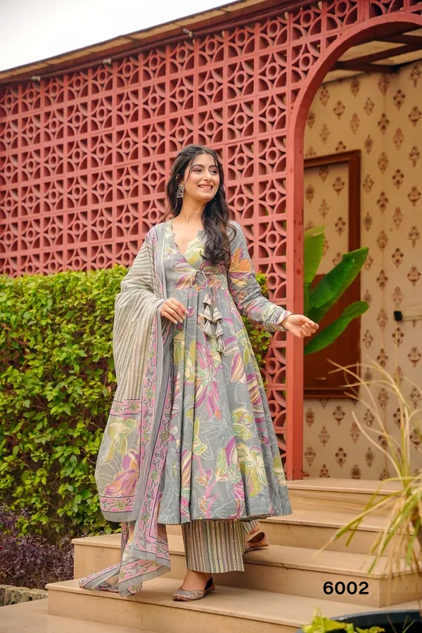 Grey_Floral_Print_Anarkali_Suit_Set_For_Women