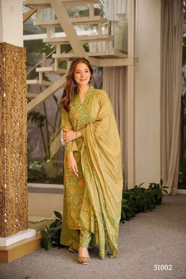 Olive_Green_Floral_Printed_Kurta_Set_With_Dupatta_For_Women